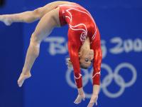 开云体育入口-德罗赞扛起全队，骑士狂胜广东队，一场跨越篮球文化的胜利对话