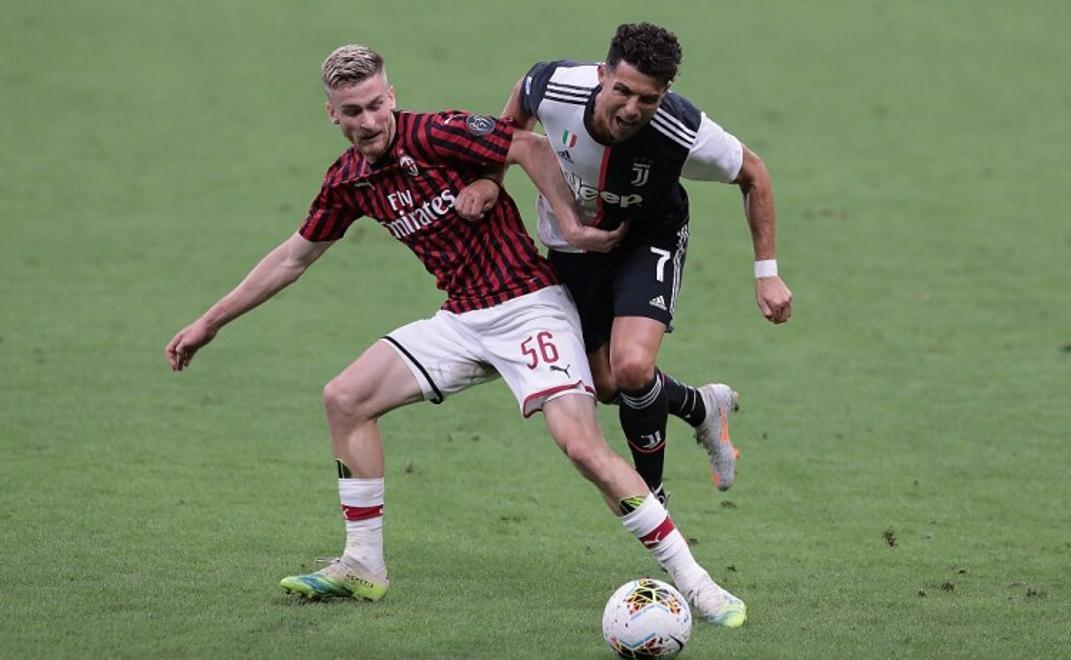 关于拜仁慕尼黑铁卫受伤,下场比赛或将缺席的信息 关于拜仁慕尼黑铁卫受伤,下场比赛或将缺席的信息