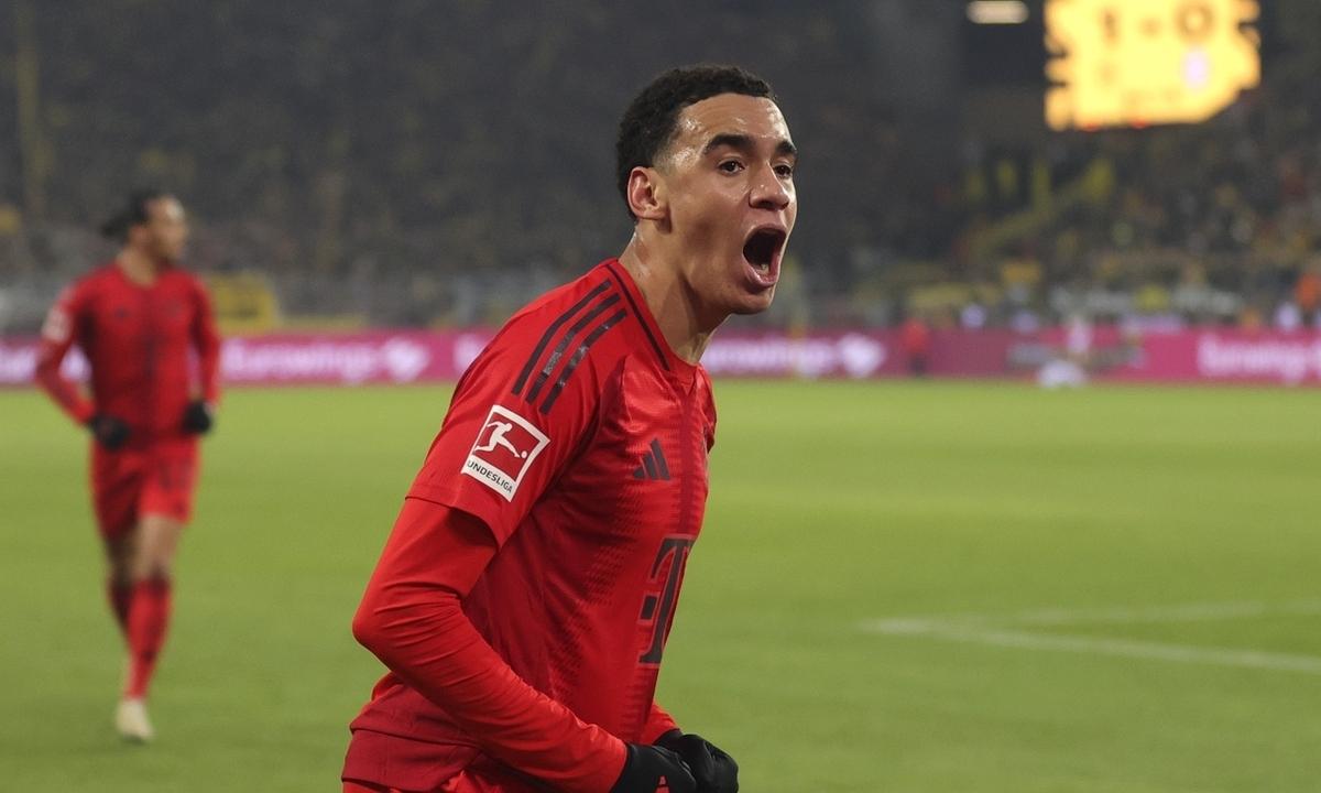 关于拜仁慕尼黑铁卫受伤,下场比赛或将缺席的信息 关于拜仁慕尼黑铁卫受伤,下场比赛或将缺席的信息