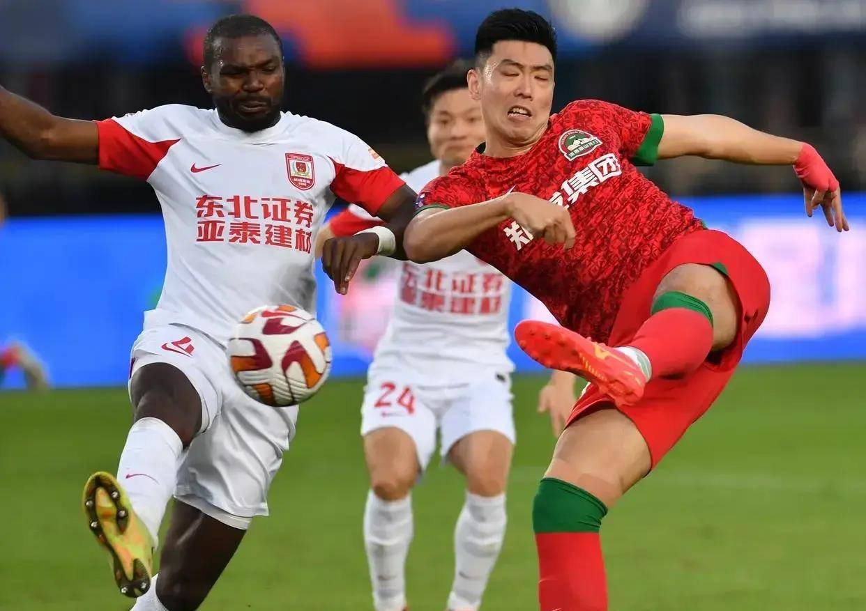 关于黄油手握冠军钥匙战术大变化打破平局僵局的信息 关于黄油手握冠军钥匙战术大变化打破平局僵局的信息