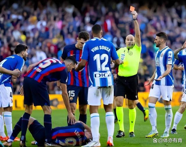 关于欧国联赛名将对决，场上战火激烈的信息