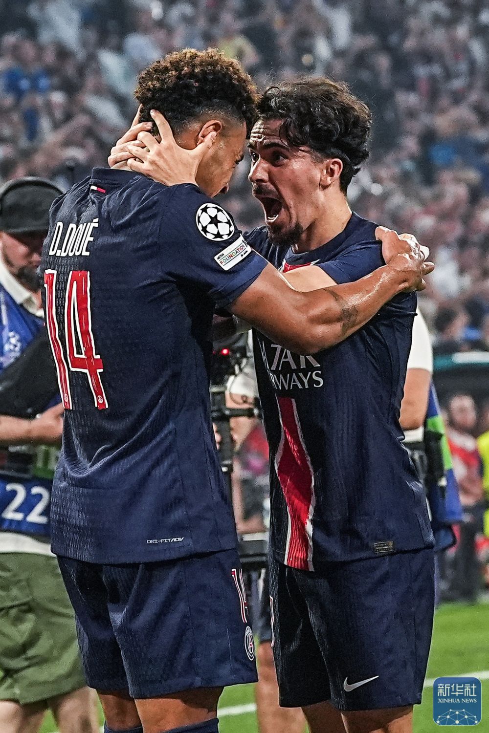 巴黎主场完胜,欧冠资格晋级势不可挡 巴黎主场完胜,欧冠资格晋级势不可挡