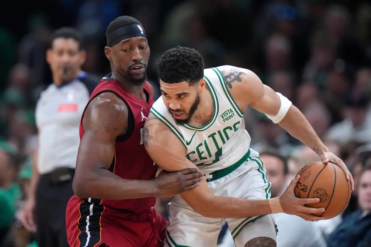 凯尔特人横扫热火，拉文关键制胜的简单介绍