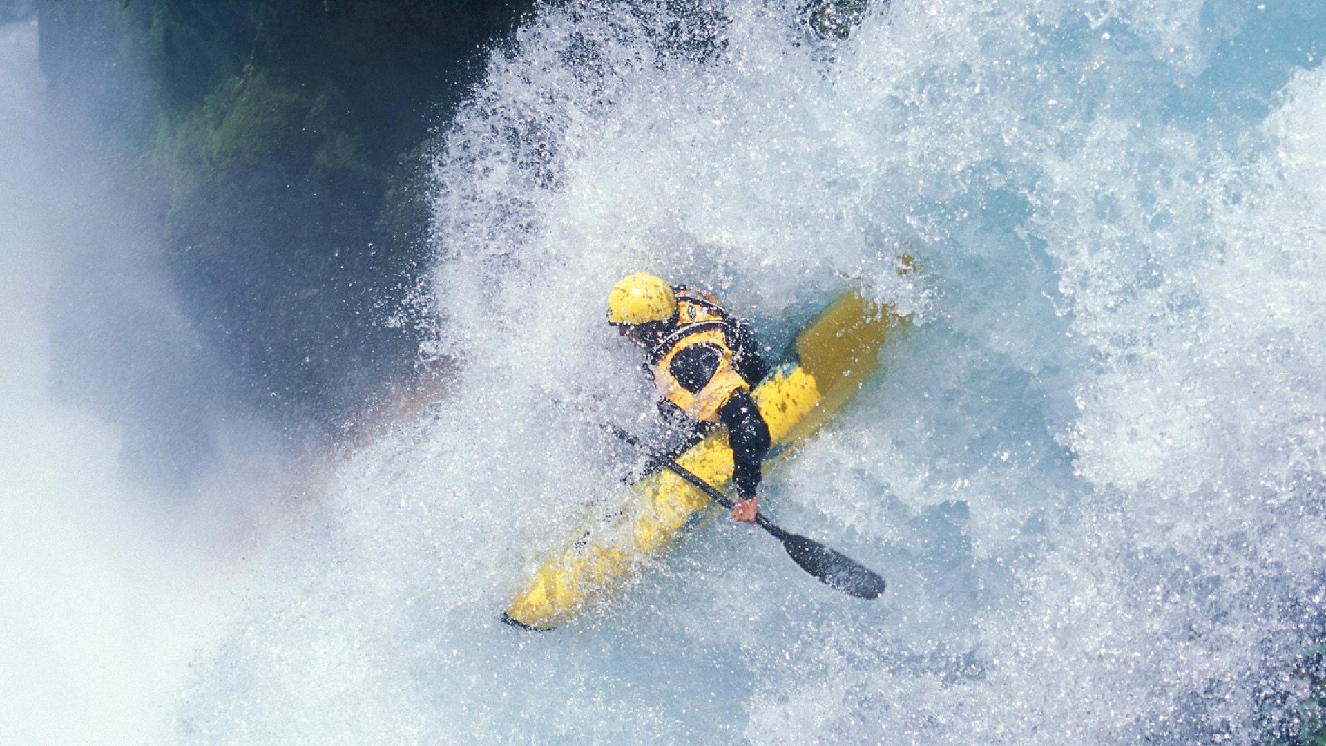 欧冠烽火与国足曙光，淘汰赛焦点战启示下的中国争冠战胜利