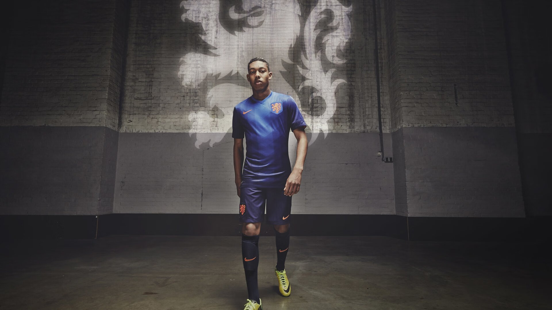 德布劳内大师级演出主导战局，多特蒙德战术完胜彰显德式足球哲学