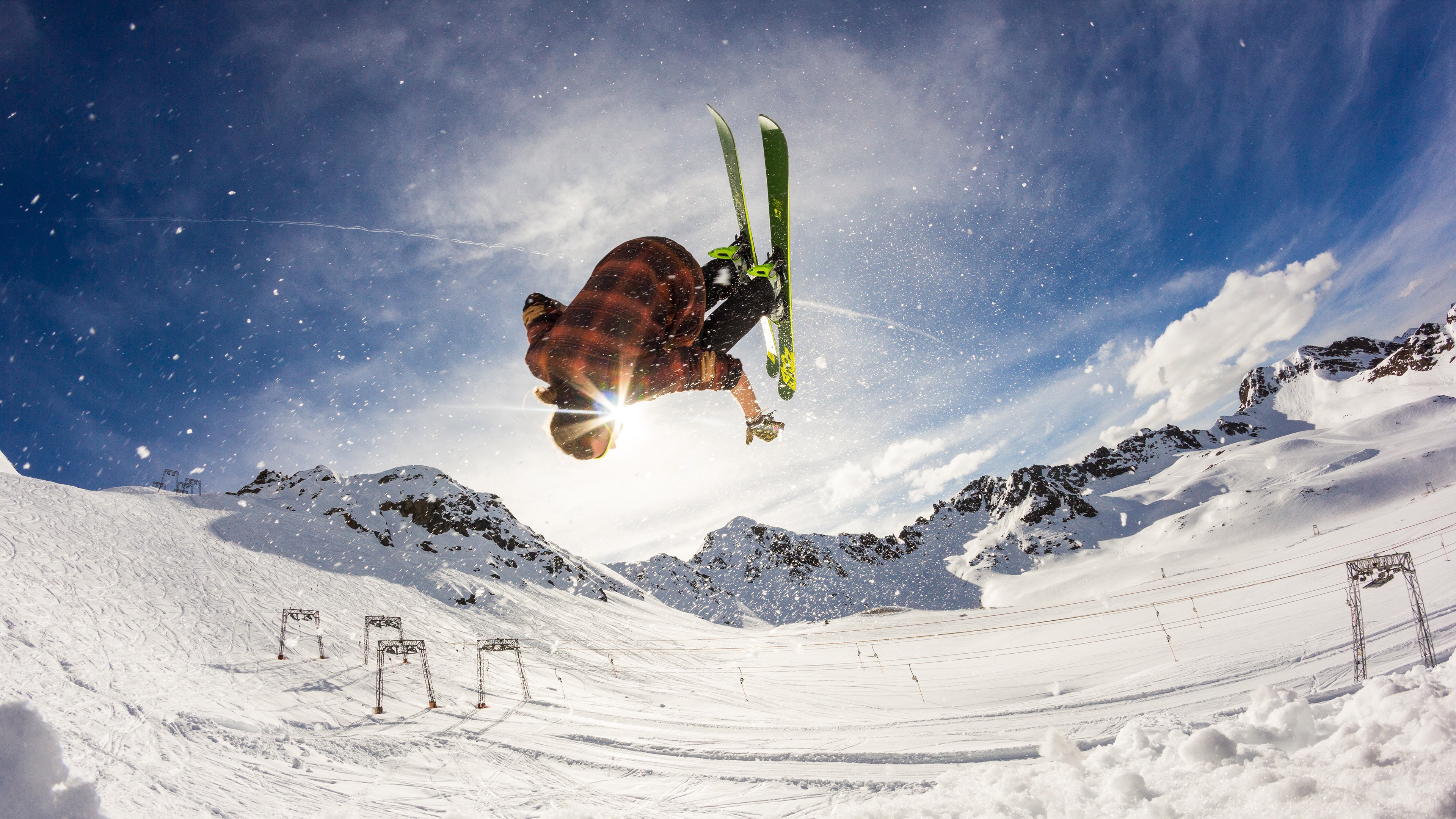 沙漠中的寒流，丹麦铁骑逆转伊拉克，孙兴慜的致命一击撕裂B组格局